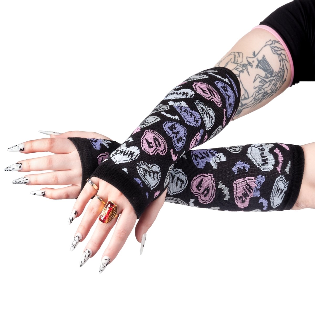 Too Fast | Arm Warmers Knit | Creepy Hearts